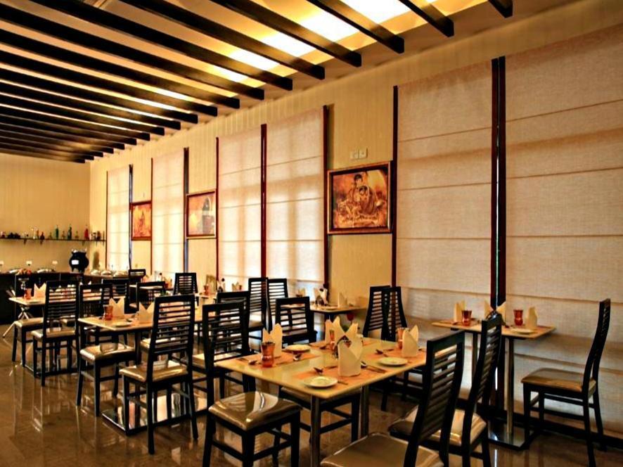 Arpanaa Hotel Tiruvannāmalai Екстериор снимка