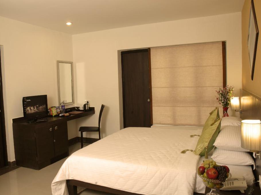 Arpanaa Hotel Tiruvannāmalai Екстериор снимка