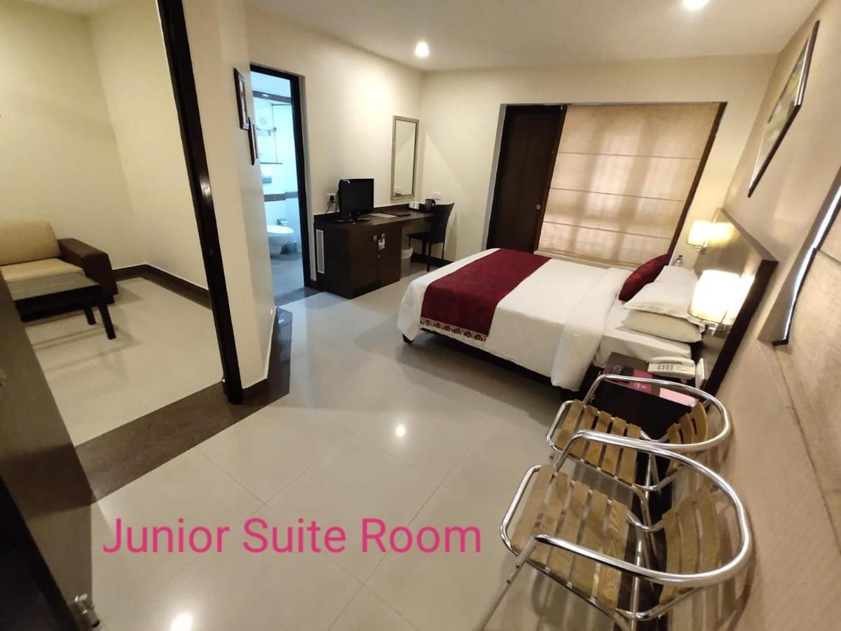 Arpanaa Hotel Tiruvannāmalai Екстериор снимка